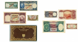 ALBANIE, étui de la Banque Nationale d''Albanie, contenant 4 billets non numérotés, perforés et annulés: 5 lek, s.d. (1925); 5 franka, 20 franka et 10...