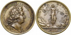 FRANCE, AE médaille, 1674, Mauger. Reconquête de la Franche-Comté. D/ T. de Louis XIV à d. R/ FORTUNA MANENS/ DE SEQUANIS ITERUM Victoire deb. entre d...