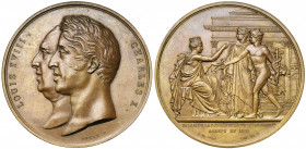 FRANCE, AE médaille, 1825, Petit. Achèvement du Palais de la Bourse et du Tribunal de Commerce à Paris. D/ T. accolées de Louis XVIII et Charles X à g...