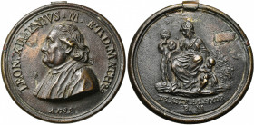 ITALIE, AE médaille, 1785, Z. Weber. Leonardo Ximenes, jésuite, astronome et ingénieur. D/ LEON. XIMENIVS. M. ET. D. MATH&/ A 1785 B. à g. R/ DE ASTR ...
