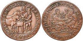 PAYS-BAS SEPTENTRIONAUX, Cu jeton, 1585, Dordrecht. Les Etats du Nord se moquent de la reddition d''Anvers. D/ Deux Espagnols mangeant le foin d''un c...