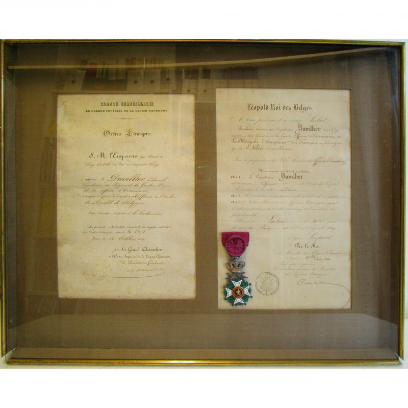 BELGIQUE, Ordre de Léopold, croix d’officier, modèle militaire unilingue, présen...