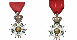 FRANCE, Ordre de la Légion d’honneur, étoile de chevalier du modèle de la monarchie de Juillet (1830-1848), en argent, avec anneau cannelé et ruban in...
