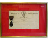 FRANCE, médaille de Sainte-Hélène, 1857, présentée dans un cadre moderne avec son brevet au nom de Jean Pouin (n° 1772).