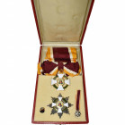 SAINT-MARIN, Ordre de Sainte-Agathe, ensemble de grand-croix (bijou, écharpe et plaque), dans un écrin de Johnson à Milan.
L’Ordre a été créé en quat...