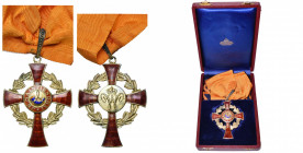 PAYS-BAS, Ordre de la maison d’Orange (Huisorde van Oranje), croix de commandeur, 2e modèle (après 1908), dans son écrin de Begeer, avec brevet d''att...