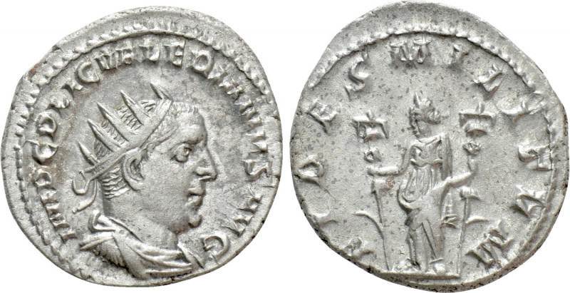 VALERIAN I (253-260). Antoninianus. Rome. 

Obv: IMP C P LIC VALERIANVS AVG. ...