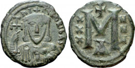 NICEPHORUS I (802-811). Follis. Constantinople
