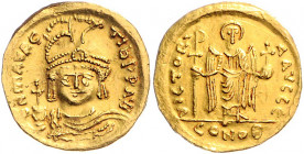 Byzanz Mauricius Tiberius 582-602 Solidus Antiochia (582-602) ON mAVRC TIb PP AVG Geharnischte Büste von vorn mit Kreuzglobus / VICTORIA AVGG E Viktor...