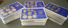 Bundesrepublik Deutschland Kursmünzensatz 1975 bestehend aus 64 Original-Kassetten, der Jahrgänge 1975-1990, D F G J, je 10,68 DM bzw. 12,68 DM, 1 Pfe...