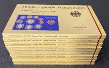 Bundesrepublik Deutschland Kursmünzensatz o.J. bestehend aus 10 Original-Kassetten, der Jahrgänge 2000 und 2001, komplett, A D F G J, je 12,68 DM, 1 P...