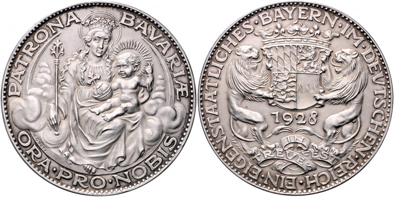 Medaillen von Karl Goetz Silbermedaille 1928 mattiert auf die Eigenstaatlichkeit...