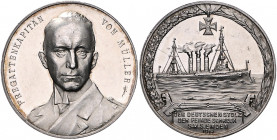 Die Mittelmächte - Personen - Müller, Karl von Silbermedaille 1914 (v. Lauer) auf die S.M.S. Emden, i.Rd: SILBER 990 Zetzm. 4051. 
kl.Rf., 33,3mm 18,...