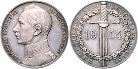 Die Mittelmächte - Personen - Wilhelm, Kronprinz Silbermedaille 1914 (v. Lauer) auf den Sieg von Longwy, i.Rd: SILBER 990 Zetzm. 4020. 
33,5mm 18,2g ...
