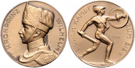 Die Mittelmächte - Personen - Wilhelm, Kronprinz Bronzemedaille 1914 (v. Küchler/Grünthal) auf den Sieg von Longwy Zetzm. 4019 (Ag). 
34,2mm 15,5g f....