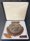 - Schützenmedaillen - Schwenningen Auszeichnung 1982 in Bronze für den 2. Platz beim Schießen um den Goldenen Colt. Bestehend aus 4 Einzelteilen, im O...