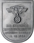 - Allgemeine Medaillen Weißmetallplakette 1938 geschwärzt 'NSKK Westdeutschlandfahrt - Motorgruppe Niederrhein' Rs: A. DONNER ELBERFELD 
kl. Gussfehl...