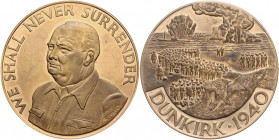 - Allgemeine Medaillen Lot o.J. von 2 Stücken: Vergoldete Bronzemedaille 1940 (v. Colley) auf Winston Churchill 'We shall never surrender' (65,0mm 91,...