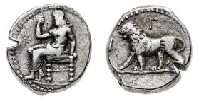 Persia
Satrapi di Babilonia - Tetradramma databile al periodo 331-306 a.C. - Zecca: Babylon - Diritto: il dio Baal seduto a sinistra regge uno scettr...