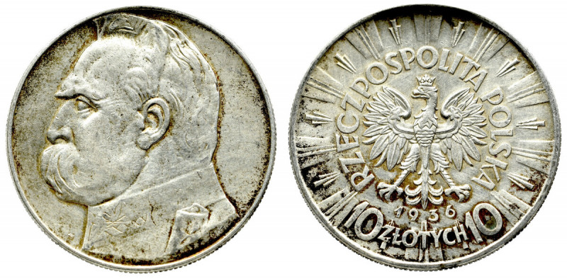 II Republic of Poland, 10 zloty 1935 Pilsudski Przyjemny egzemplarz z resztkami ...