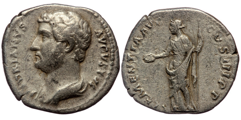 HADRIAN (117-138) AR Denarius. Rome.
HADRIANVS AVGVSTVS - Bareheaded and cuirass...