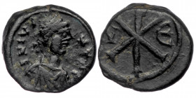 Justin I 518-527 AD, AE pentanummium, Constantinople Mint, 518/527 AD.
Diademed and draped bust of right
Rev: Large Christogram,
DOC I 21d, SB 75
2.47...