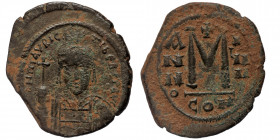 Maurice Tiberius (582-602) AE34 Follis, Constantinople mint, 3rd officina (?). Dated RY 19 (600/1). 
D N MAVRIC TIЬЄRI P P AV - Crowned and cuirassed ...