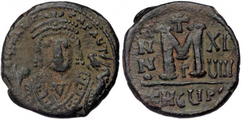 Maurice Tiberius 582-602 AD, AE follis, Theoupolis (Antioch) Mint,
10.39 gr. 28 ...