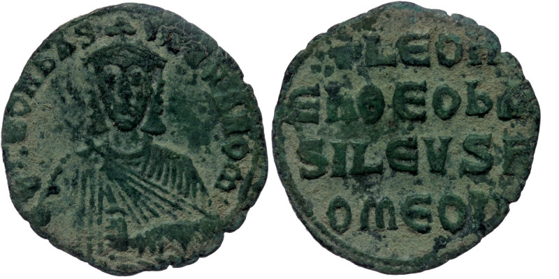 Leo VI the Wise (886-912) AE25 Follis Constantinople mint 
Crowned and draped bu...