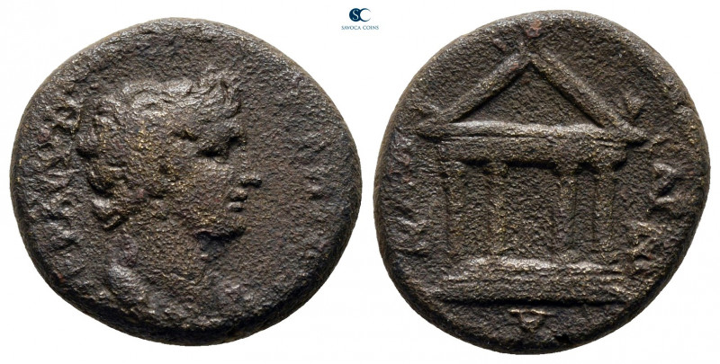 Lydia. Sardeis. Pseudo-autonomous issue AD 69-79. 
Bronze Æ

17 mm, 3,91 g
...