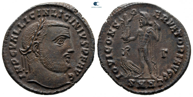 Licinius I AD 308-324. Heraclea
Follis Æ

23 mm, 4,35 g



very fine