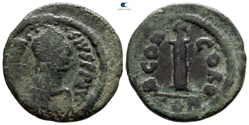 Anastasius I AD 491-518. Constantinople
Decanummium Æ

23 mm, 4,59 g



n...