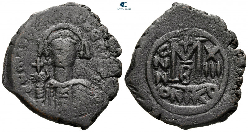 Maurice Tiberius AD 582-602. From the Tareq Hani collection. Nikomedia
Follis o...