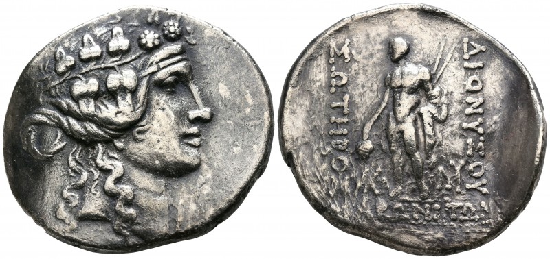 Thrace. Maroneia circa 189-45 BC.
Tetradrachm AR

32mm., 16,12g.

Head of y...