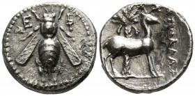 Ionia. Ephesos . ΑΠΟΛΛΑΣ (Apollas), magistrate circa 202-150 BC. Drachm AR
