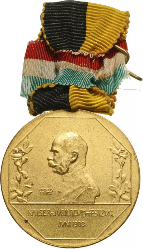 AUSTRIA
Kaiser Jubliaeum-Festzug Medaille, 1908
Breast Badge, 34 mm, gilt Bron...
