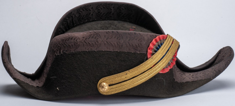 FRANCE
3rd Republic Polytechnic School Bicorne
Black felt hat, with tricolor c...