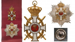 GREECE
ORDER OF GEORGE I
A complete Grand Cross set with Swords: sash badge, 83x48 mm, in gilt Silver, white and red enamels, large, crossed swords ...