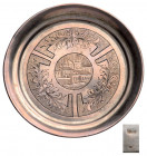 RUSSIA
Small silver saucer cup engraved
Structured motive surrounded with volutes and flowers, weight 44 g, diameter 10 cm, "84" standard guarantee,...