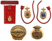 SPAIN
The Provincial Deputation of Barcelona
A member’s neck badge in GOLD, 39 g., 75x39 mm, a shield with scrolling border, flanked by a thick laur...