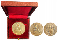 SWITZERLAND
Neuchatel Cantonal Shooting Medal, 1906
Silver, 14.54 g, by Huguenin, in original case of issue. Martin 543. UNC 
Estimate: EUR 200 - 4...