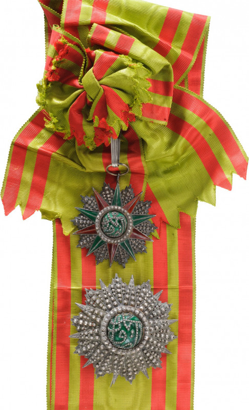 TUNISIA
ORDER OF NICHAN AL IFTIKHAR
Grand Cross Set, 1st Class, Mohamed es Sad...