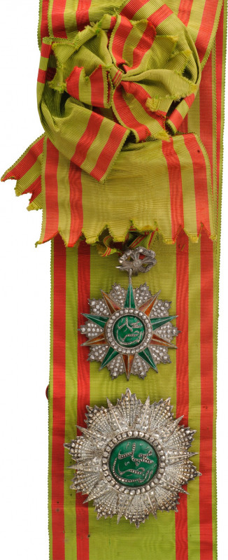 TUNISIA
ORDER OF NICHAN AL IFTIKHAR
Grand Cross Set, 1st Class, Mohamed es Sad...