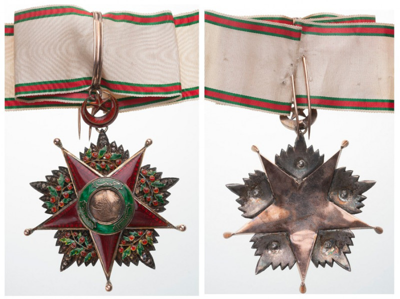 TURKEY
Order of Charity (Sefkat Nishani)
3rd Class Badge, Instituted in 1878, ...