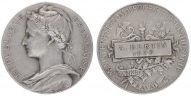 Silbermedaille, 1898
Deutschland, Kaiserreich nach 1871. Ehrenmedaille der Arbeit von A. Bertin, von A. Borrel, Hsp., Dm 27mm.. 10,10g
ss+