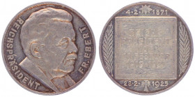 Silbermedaille, 1925
Deutschland, Weimarer Republik 1919 - 1933. auf Fr. Ebert - Reichs-Präsident von 11. Feb. 1919 - 1925, von Lauer, Dm 33 mm.. 14,3...