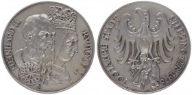 Silbermedaille, 1978
700 Jahre Jubil. Stadt Sterzing 1278-1978, Dm 44,5 mm, Sig. C.W.. 32,15g
stgl
