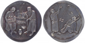 Silbermedaille, o. Jahr
oder Weinachtsmedaille in form eines Talers, Sign. T S M, Dm 43 mm. 30,13g
stgl