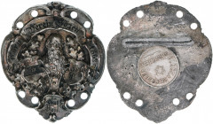 Turnverein Bozen
Italien. Emblem, 1862. Hochreliefemblem des Turnvereine Bozen mit Darstellung des Turnvaters Jahn
20,86g
vz