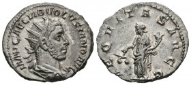 VOLUSIANO. Antoniniano. (Ar. 4,27g/21mm). 251-253 d.C. Roma. (RIC 166). Anv: Busto radiado y drapeado de Volusiano a derecha, alrededor leyenda: IMP C...